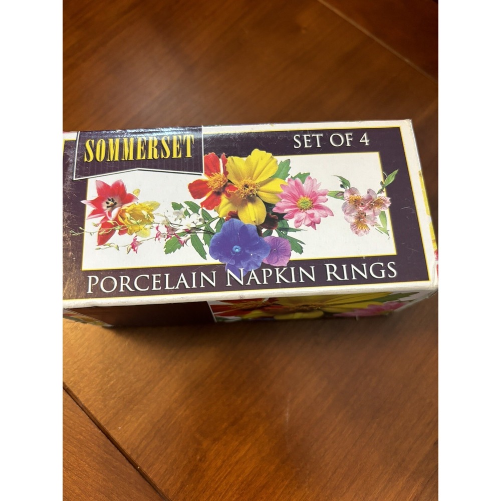 Vintage Sommerset Porcelain Napkin‎ Rings Floral Set of 4 NIB